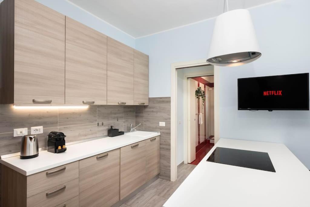 Casa Azzurra -central Station-free Luggage Storage Apartamento *